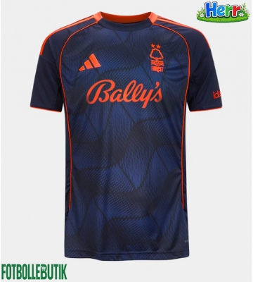 Nottingham Forest Tredje Tröja 2025-26 Kortärmad